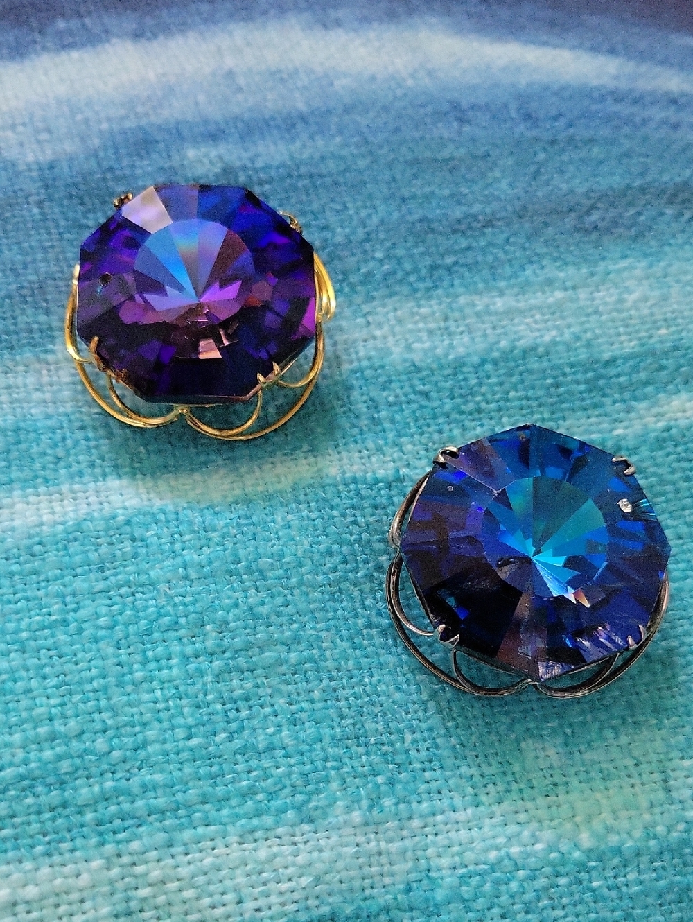 Lrg Jewel Brooches